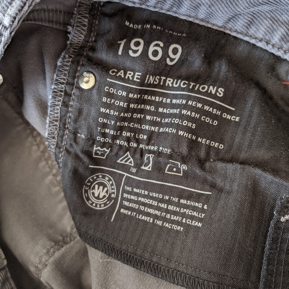 Gap Real Straight gray cords - Picture 2 of 6